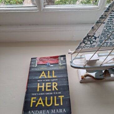 All her fault - photo by Juliamaud